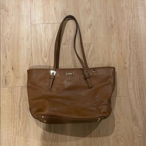 Brown leather Nine West purse